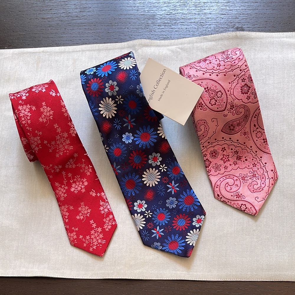 London. Solk New Set  of 3 silk ties.